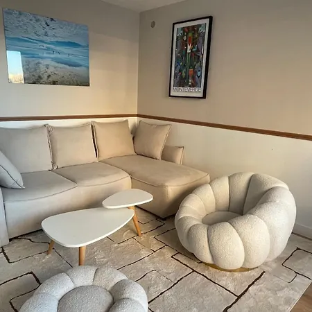 Apartment Beautiful T2 With Garden And Balconies Paris